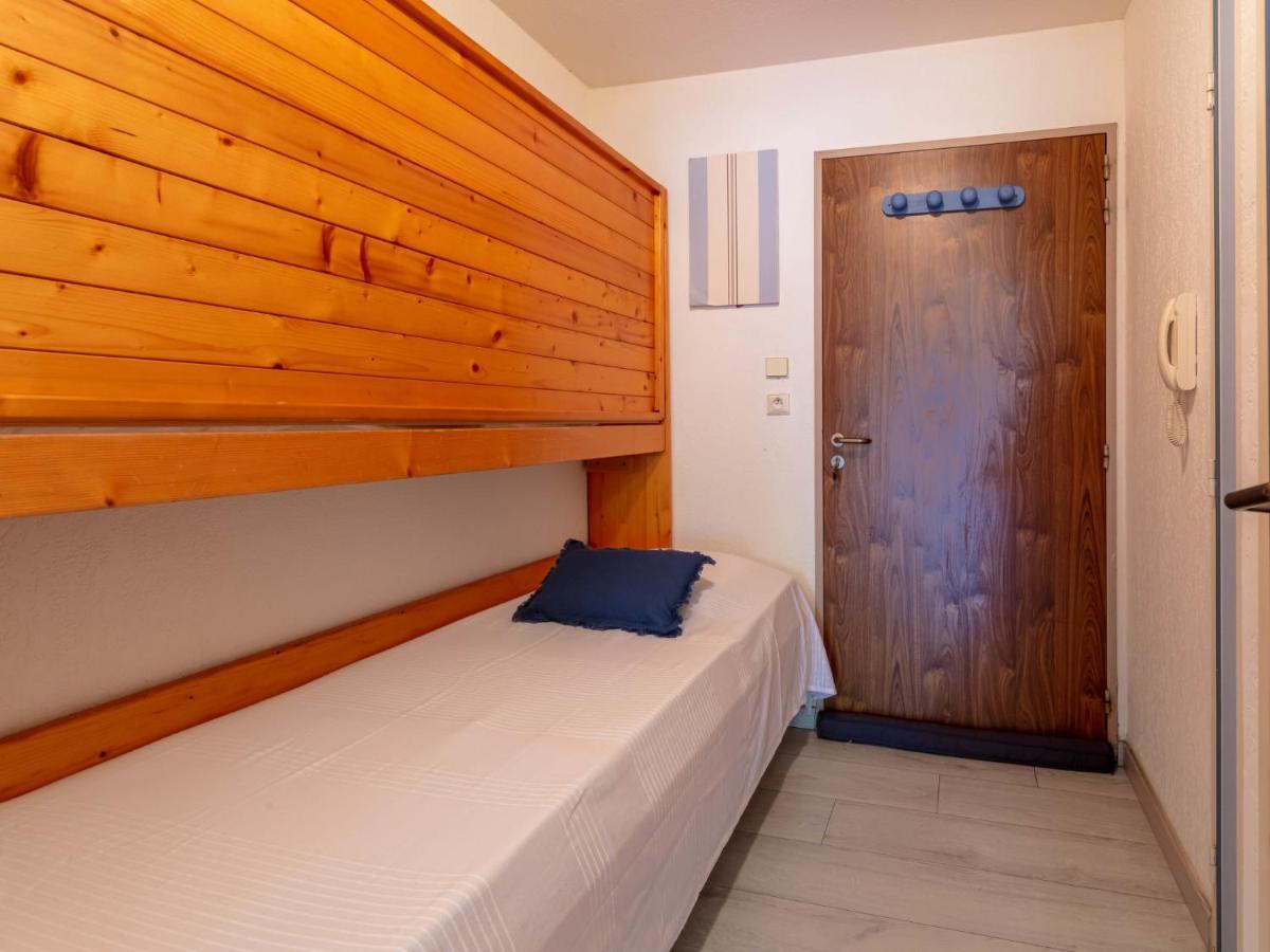 Studio Les Regates-3 By Interhome Hyères Екстериор снимка